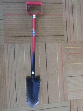 Eb-45669173788928 Excalibur Shovels Sir Kay 31 Inch D-handle Shovel - Crimson Red And Black Knight
