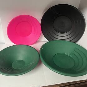 1651100 Garrett Prospecting Mining Gravity Trap Backpacker 14 Inch And 10 Plus Bonus Pans