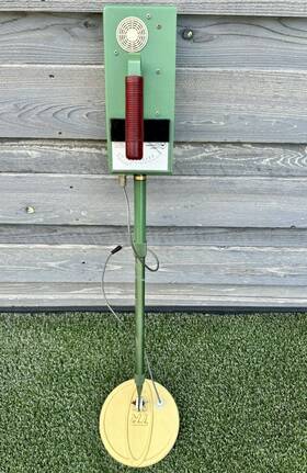 466-96 Garrett Vintage Electronic Money Hunter Total Response Metal Detector As Is Read