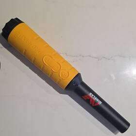 Minelab M4d6 Pro-find 35 Pinpointer Metal Detector Mpn