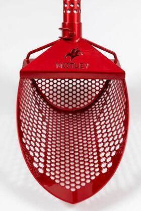 69138 Motley Red Rebel Beach Scoop Without Handle