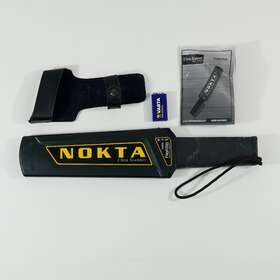 10000106 Nokta Detection Technologies 20232030 Ultra Scanner Basic With Belt Holster And 9 Volt Battery