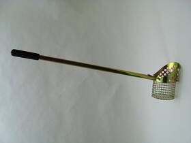 00098 Royal Manufacturing Industries Sand Scoop For Metal Detecting Beach 5 Inch Diameter Perforated Bi